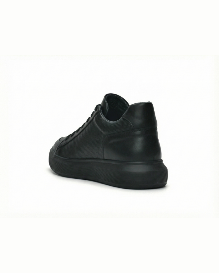 Heightn Stratus Casual Elevator Sneaker - rear heel view - elevator insole